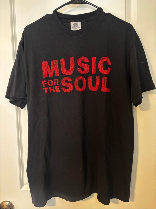 Comfort Colors Other - Sam Barber Comfort Colors Men’s Black Tee with Red "Music for the Soul" Graphic